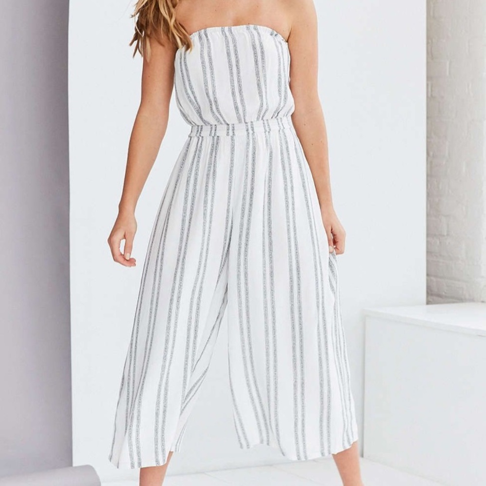 Silence + Noise Jackson Strapless Culotte Jumpsuit
